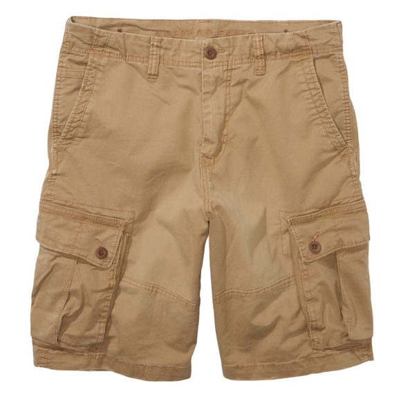 AMERICAN EAGLE • Toasted Almond Lived-In Below The Knee Flex Cargo Shorts - Picture 1 of 7